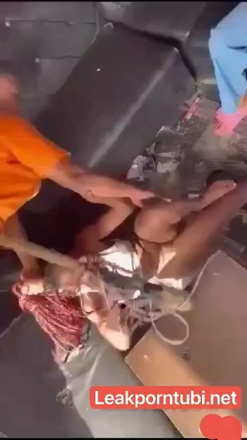 Leak video of Lady strip naked for cheating