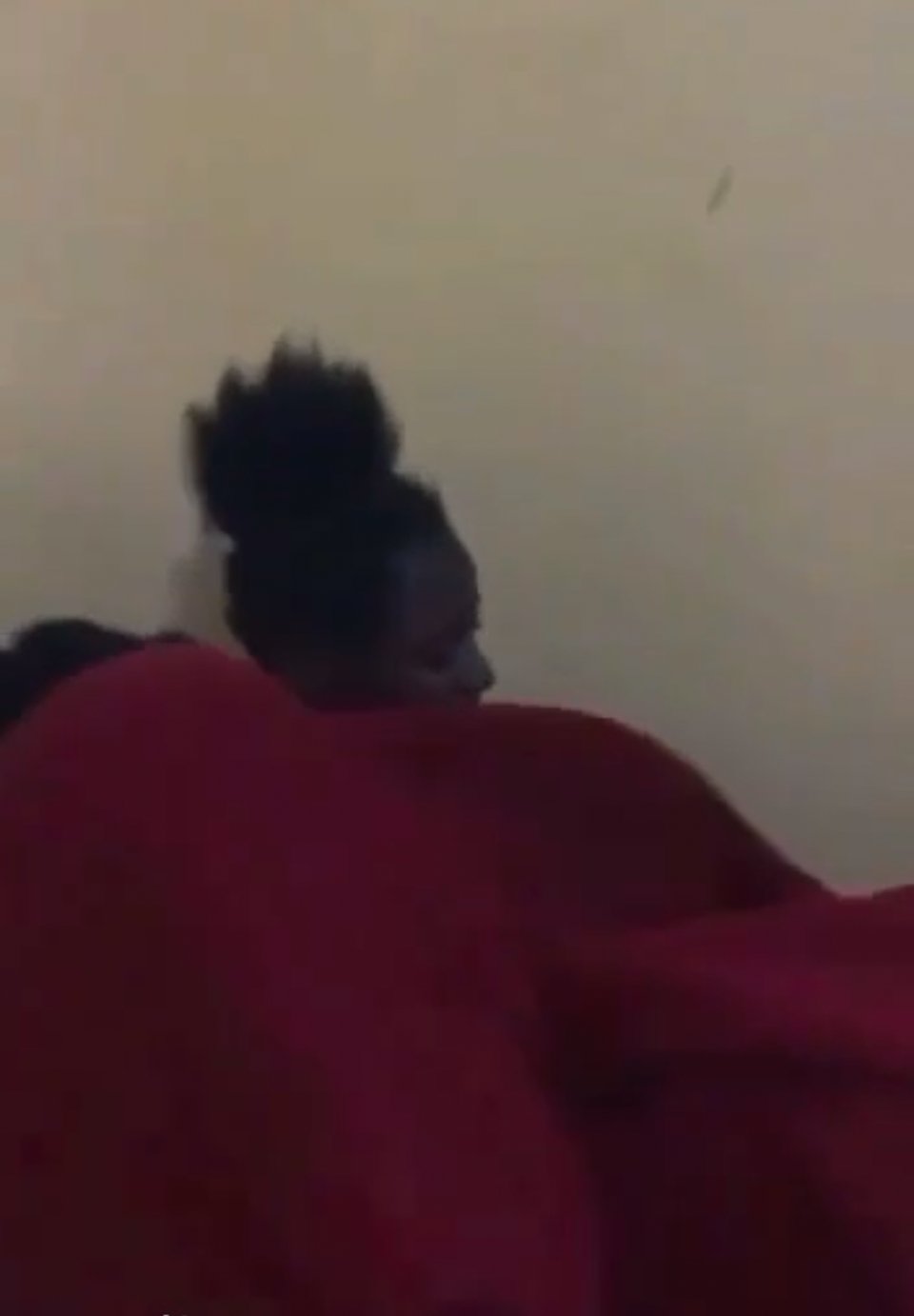 Naija sex tape of  Mariam distracted while she was on dick riding