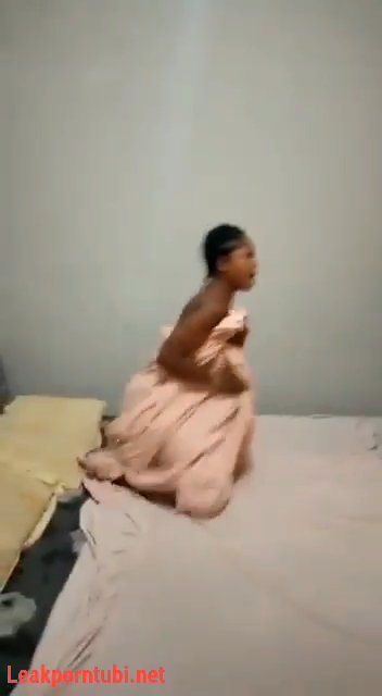 Video of Man caught NAKED Having SEX with Married Woman  Video Leaked